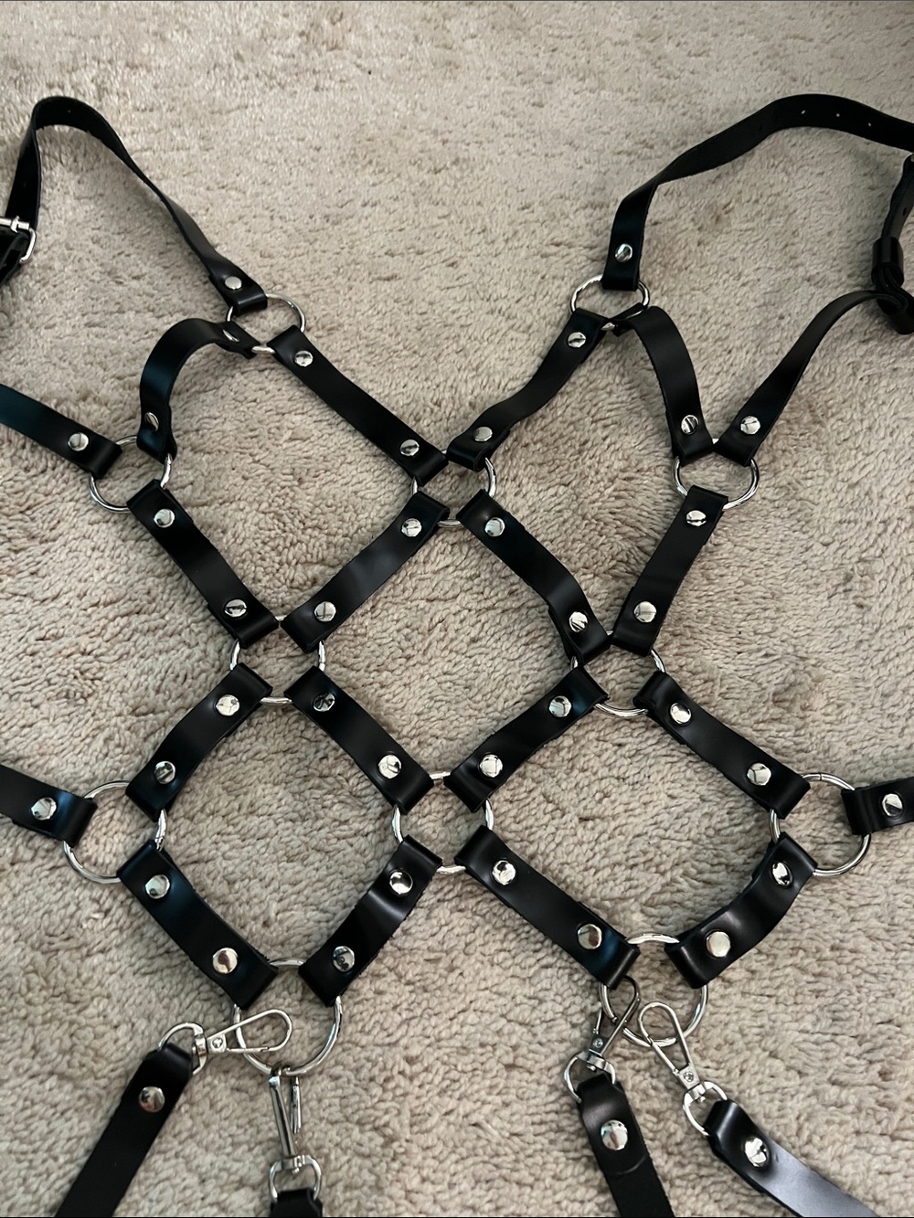 Adjustable Black Leatherette Body Harness - Women Accessories - Picture 3 of 4